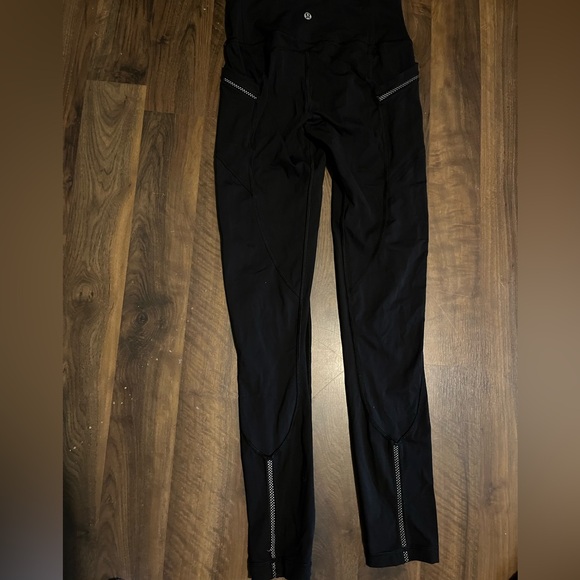 28” Lululemon Leggings - Picture 3 of 4